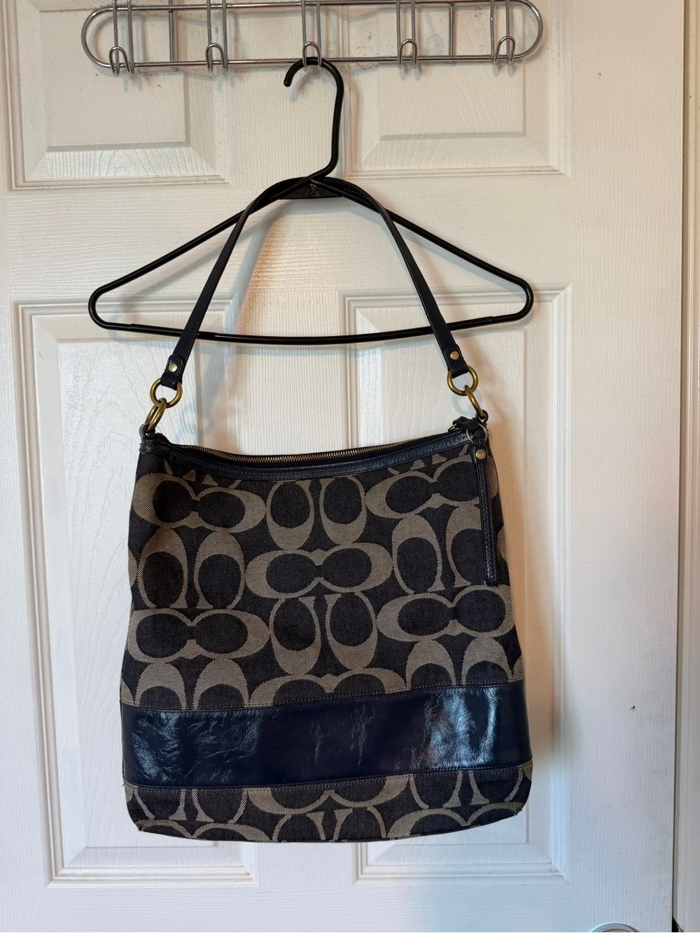 Coach Signature Hobo Shoulder Bag Navy Blue & Tan